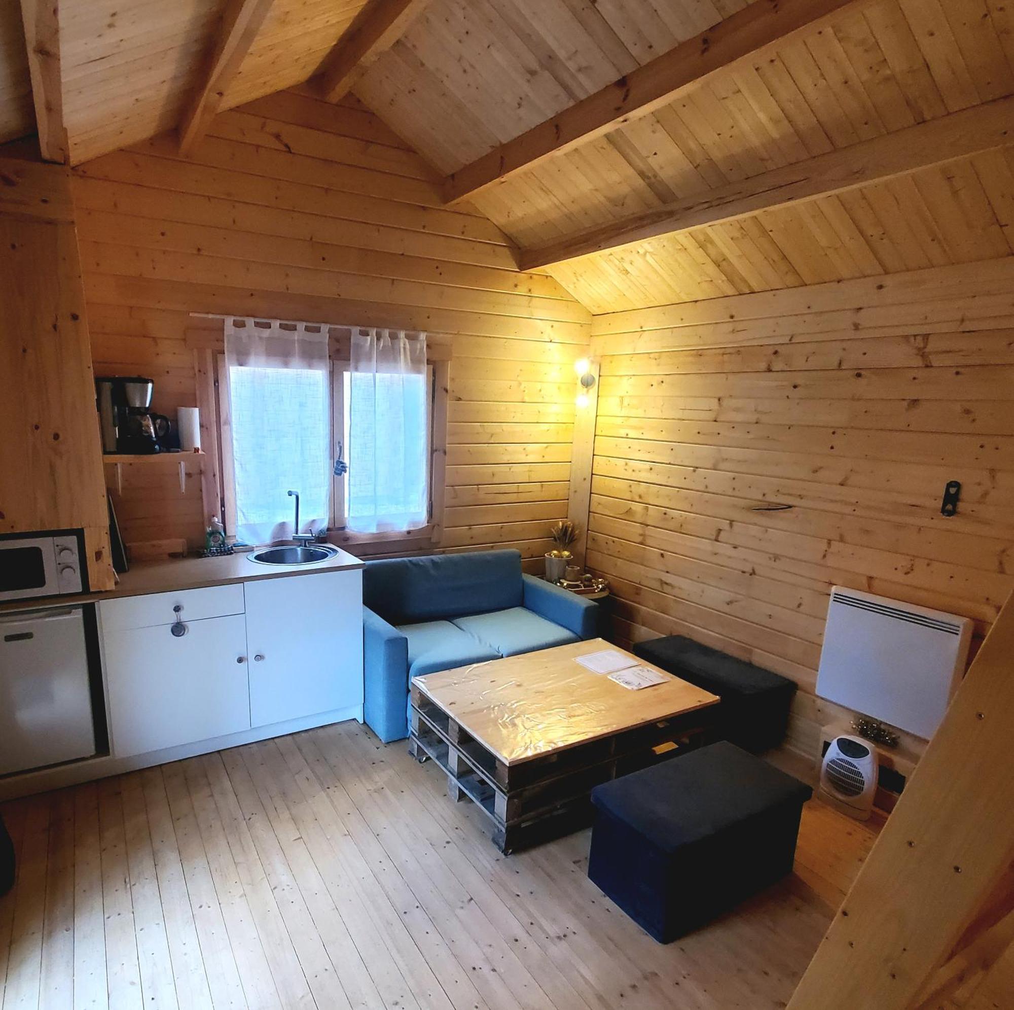 Les Chalets De Parly Room photo